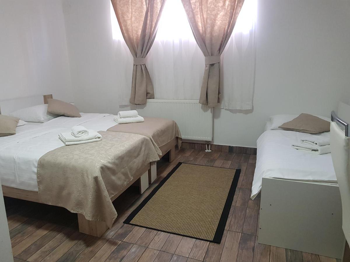 Guesthouse Dubai Zagreb Extérieur photo